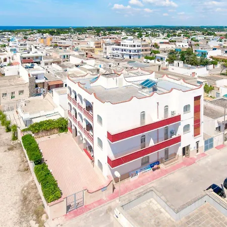 Casa Bellavista 4 Con Balcone A Сasa de vacaciones Torre Lapillo